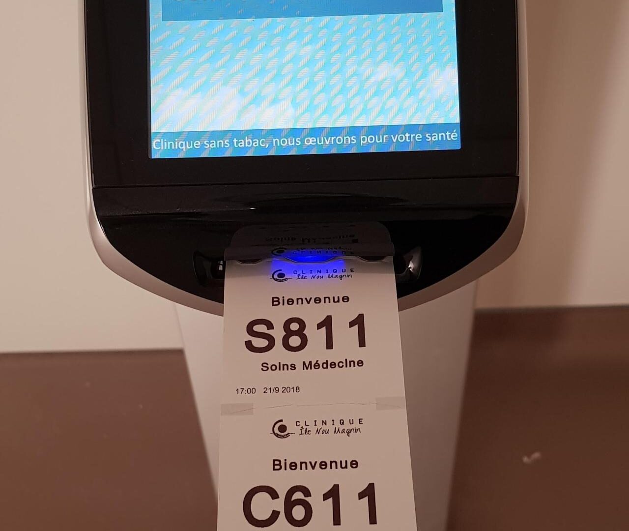 La Clinique Île Nou Magnin modernise l&rsquo;accueil de ses patients avec Qmatic
